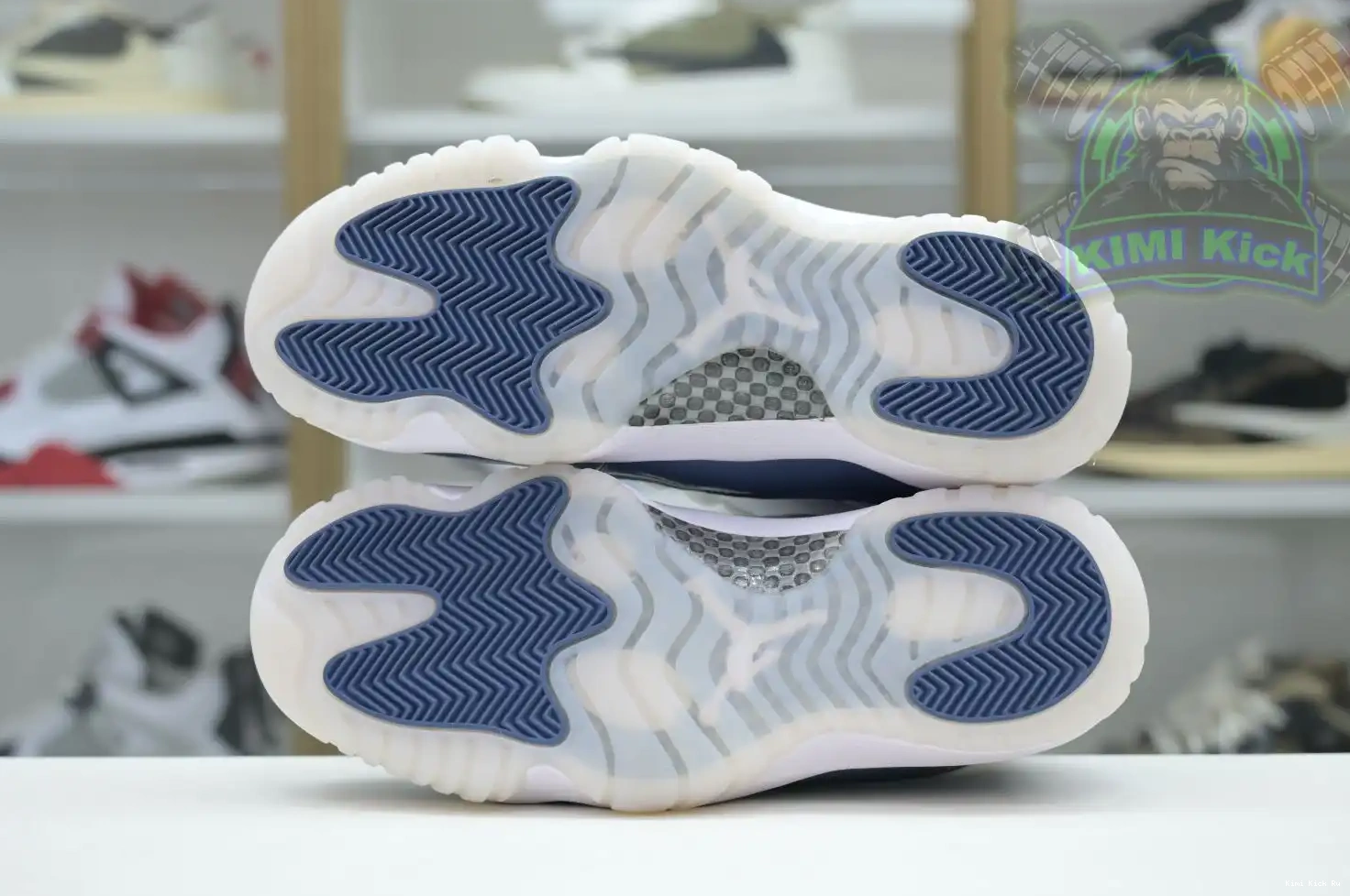 Blue” Air Jordan Kimikick Low“Diffused 11 Jordan 0608